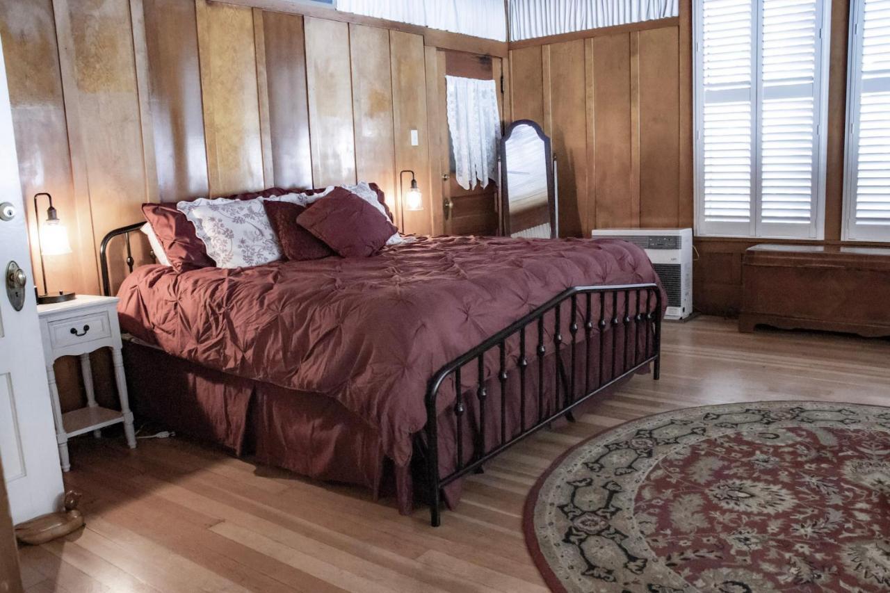 Mccloud River Bed And Breakfast Екстериор снимка