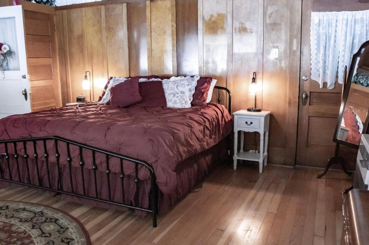 Mccloud River Bed And Breakfast Екстериор снимка